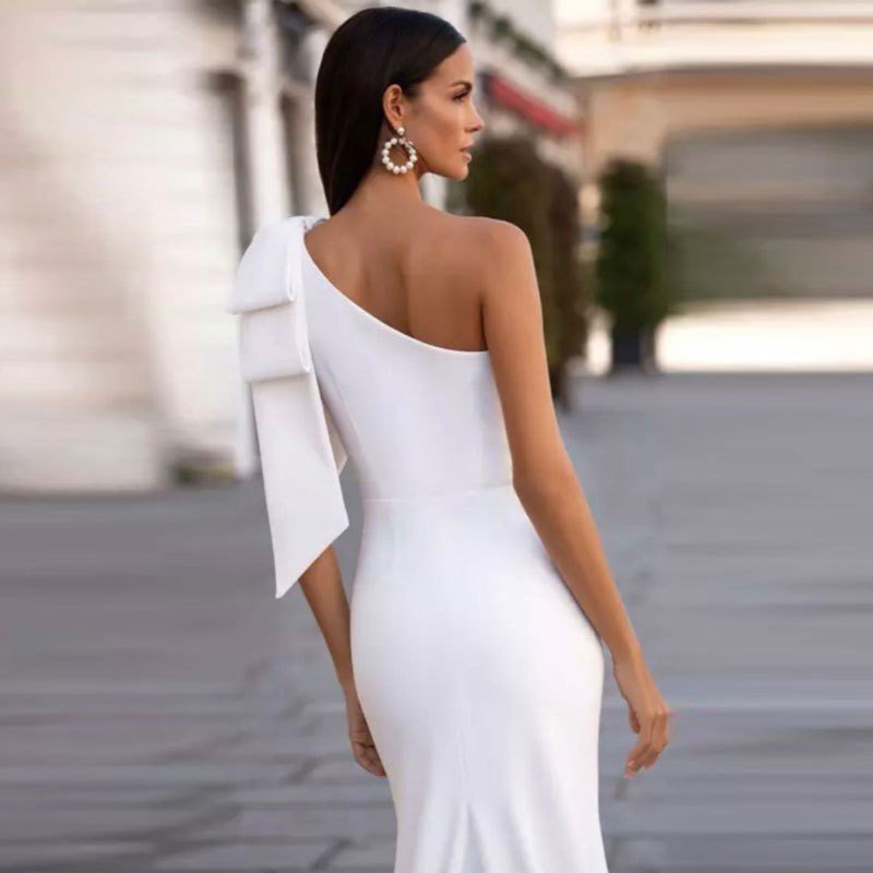 Elegant Women's Fishtail Wedding Dress | Slimming Off-Shoulder Gown - Artsi Chic Boutique